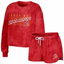 Best Pirce π― Women's WEAR By Erin Andrews Red Tampa Bay Buccaneers Tie-Dye Cropped Pullover Sweatshirt & Shorts Lounge Set β¨