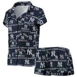 New βοΈ Women's Concepts Sport Navy New York Yankees Flagship Allover Print Top & Shorts Sleep Set π